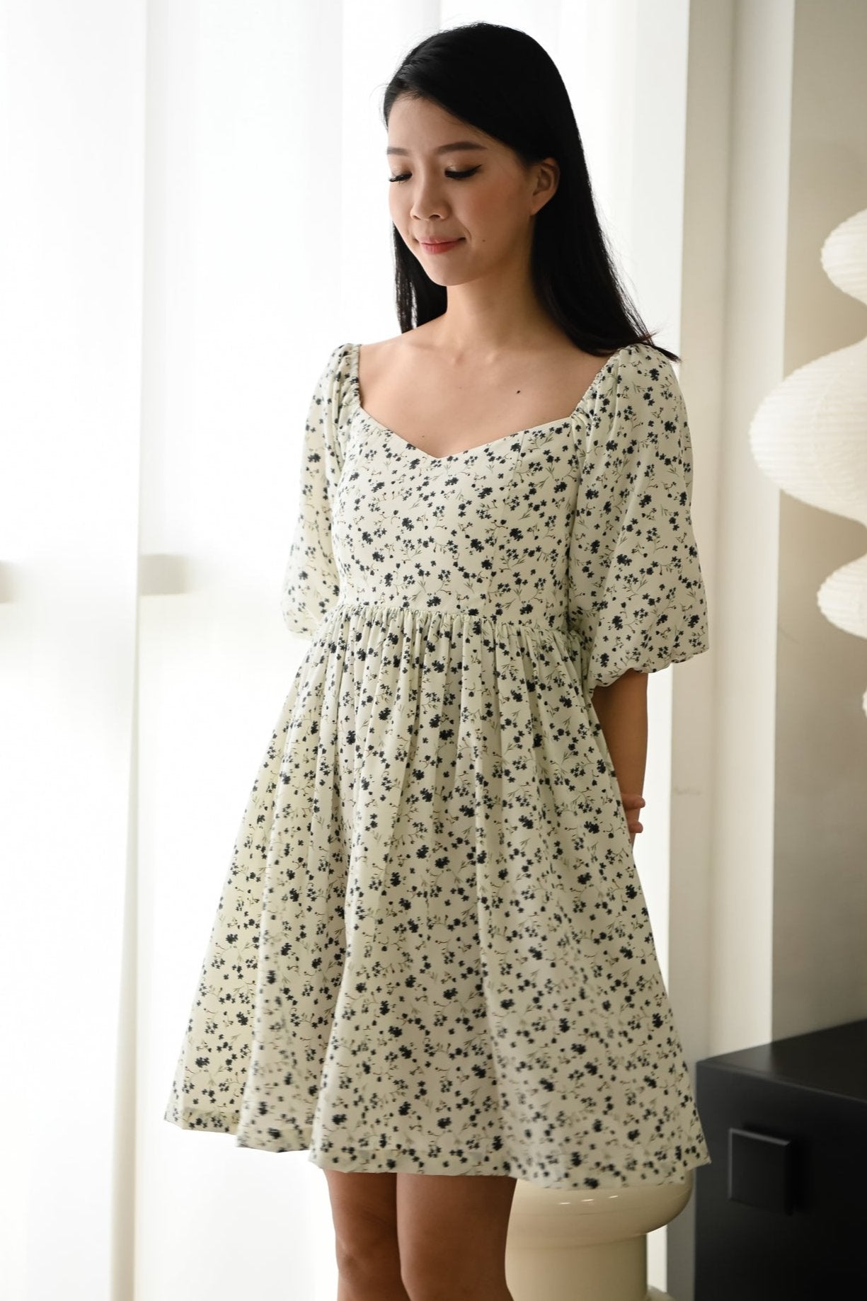 Adriana Smocked Sleeve Silk Dress (Black Floral)