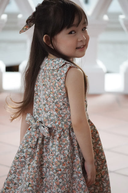 Chloe Peterpan Collar Kids Dress