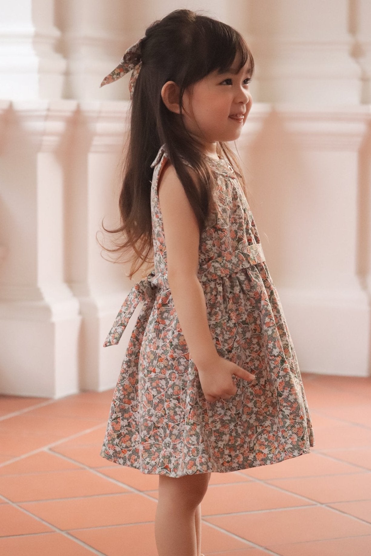 Chloe Peterpan Collar Kids Dress